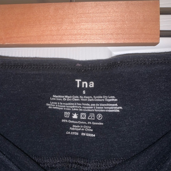 TNA 95% Cotton Leggings Cropped Length - Picture 3 of 4